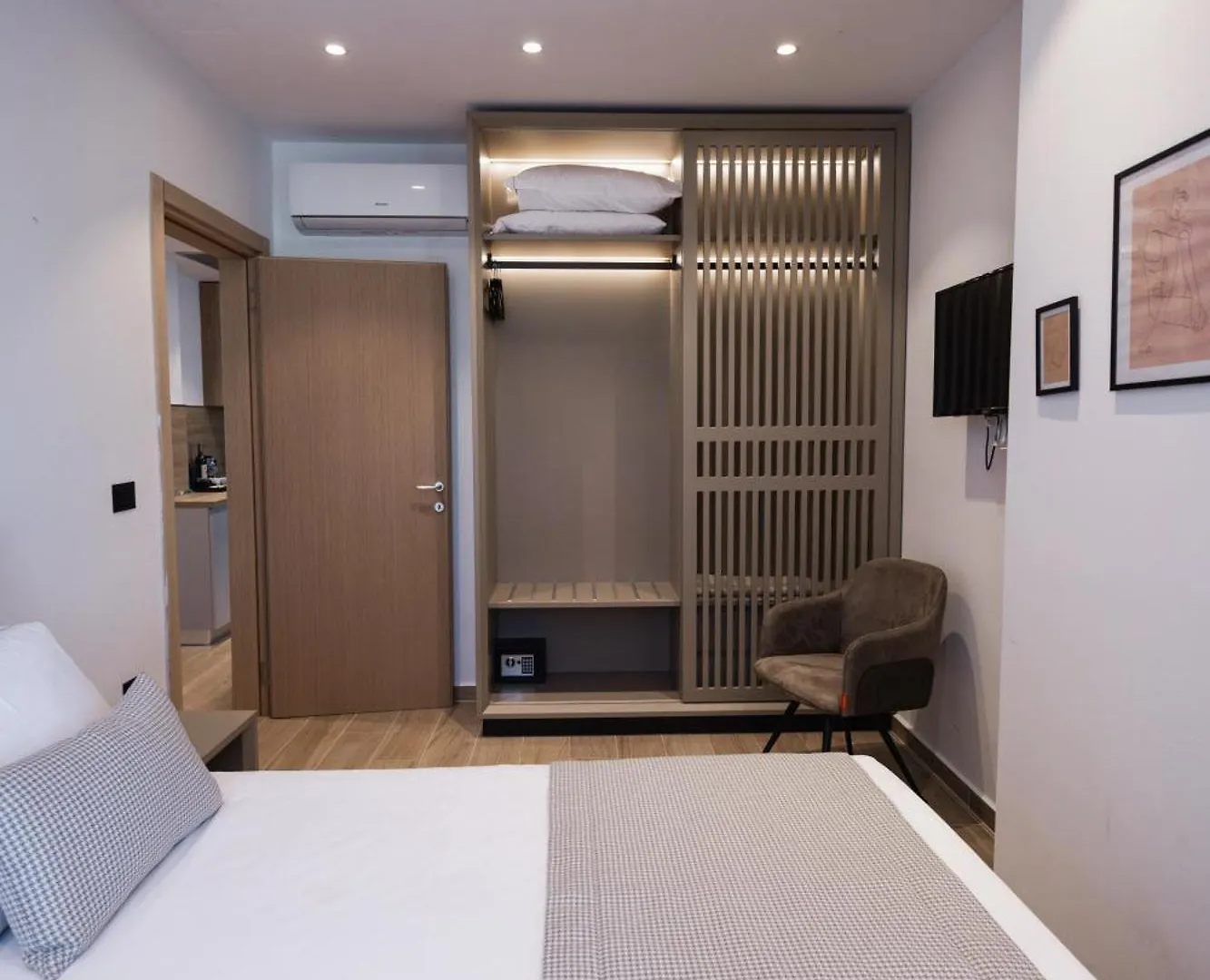 Blutique Apartments & Balconies Golem  Golem (Tirana)