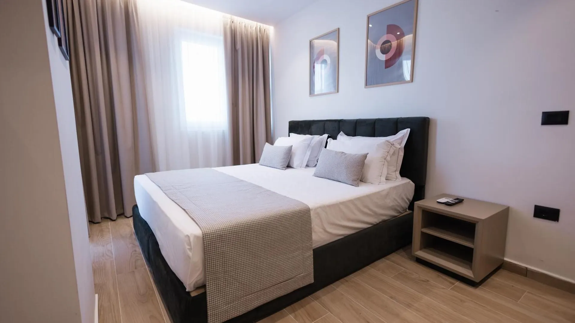 Blutique Apartments & Balconies Golem